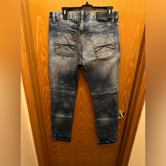 Express Jeans - Picture 2 of 4